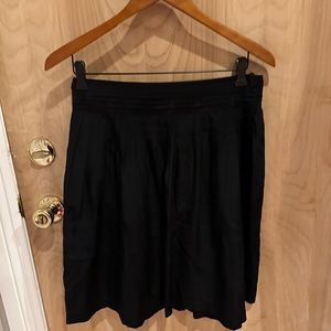 Size 6 Black Silk Banana Republic Skirt